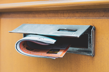 Hírlapkézbesítés